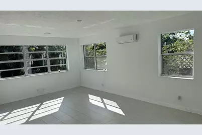 2745 Funston Street, Hollywood, FL 33020 - Photo 3