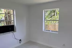 2745 Funston St, Hollywood, FL 33020 - Photo 11