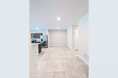 285 Raspberry Road, Fort Pierce, FL 34981 - Photo 3
