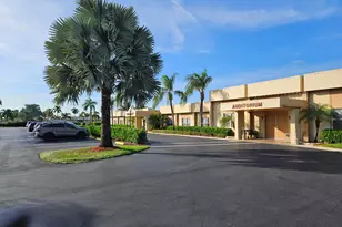 2950 Crosley Dr E, West Palm Beach, FL 33415 - Photo 25
