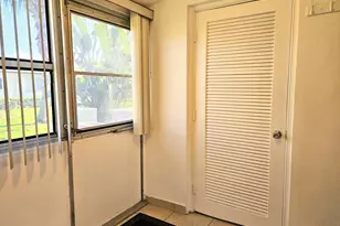 2950 Crosley Dr E, West Palm Beach, FL 33415 - Photo 19
