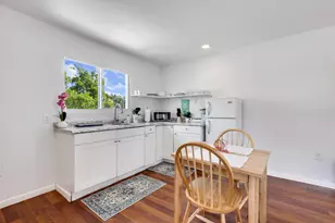 242 SW 9th St, Pompano Beach, FL 33060 - Photo 29