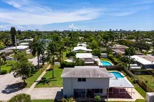242 SW 9th St, Pompano Beach, FL 33060 - Photo 43