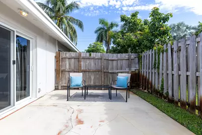 242 SW 9th Street, Pompano Beach, FL 33060 - Photo 25