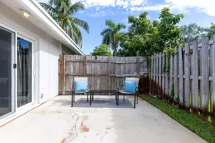 242 SW 9th St, Pompano Beach, FL 33060 - Photo 25