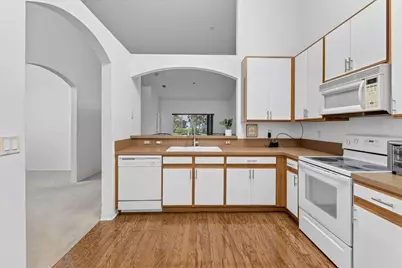 9442 Bridgeport Drive, West Palm Beach, FL 33411 - Photo 19