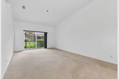 9442 Bridgeport Drive, West Palm Beach, FL 33411 - Photo 13