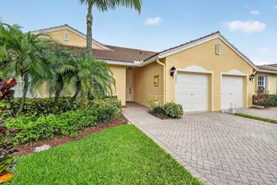 9442 Bridgeport Drive, West Palm Beach, FL 33411 - Photo 5