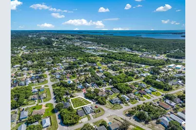 1325 2nd Road SW, Vero Beach, FL 32962 - Photo 5