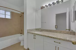 5720 Tuscany Way, Tamarac, FL 33321 - Photo 21