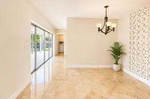 461 SW 54th Ave, Plantation, FL 33317 - Photo 5