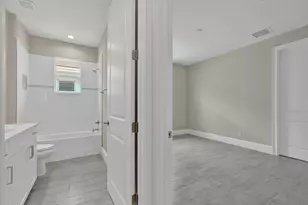 9323 SW Pinnacle Pl, Port Saint Lucie, FL 34987 - Photo 35