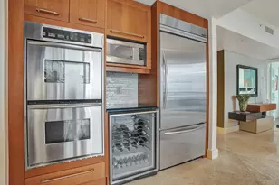 333 Las Olas Way, Fort Lauderdale, FL 33301 - Photo 21