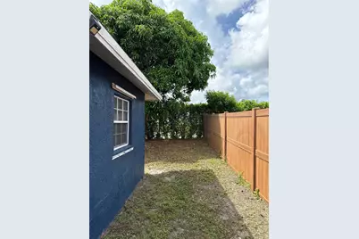 2630 W 28th Street, Riviera Beach, FL 33404 - Photo 17
