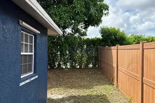 2630 W 28th St, Riviera Beach, FL 33404 - Photo 17