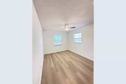 2630 W 28th Street, Riviera Beach, FL 33404 - Photo 9