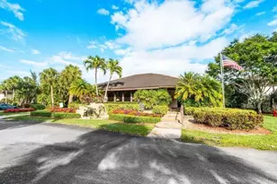 9240 Sabal Ridge Circle, Boca Raton, FL 33428 - Photo 19