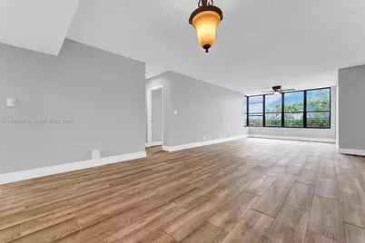 2767 Carambola Circle S #401, Coconut Creek, FL 33066 - Photo 7