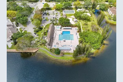 2767 Carambola Circle S #401, Coconut Creek, FL 33066 - Photo 15