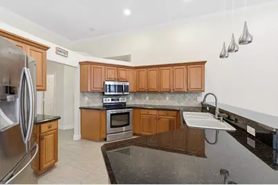 2644 Miller Court, Weston, FL 33332 - Photo 9