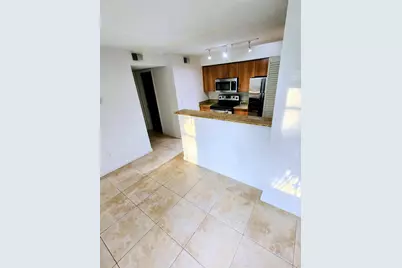 1020 Crystal Way #F, Delray Beach, FL 33444 - Photo 9