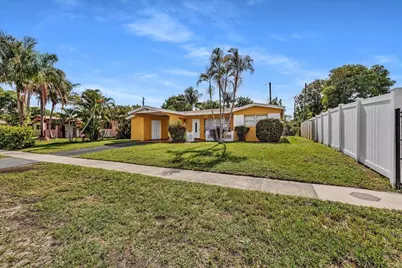 3560 NW 34th Way, Lauderdale Lakes, FL 33309 - Photo 3