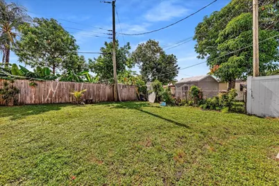 3560 NW 34th Way, Lauderdale Lakes, FL 33309 - Photo 27