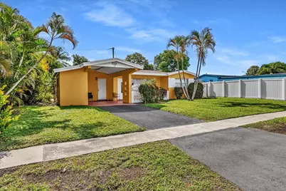 3560 NW 34th Way, Lauderdale Lakes, FL 33309 - Photo 1