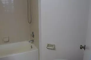 213 Lake Pointe Dr, Oakland Park, FL 33309 - Photo 23