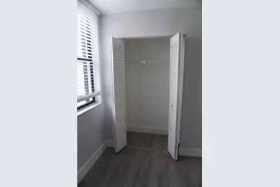 213 Lake Pointe Drive #211, Oakland Park, FL 33309 - Photo 17