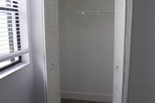 213 Lake Pointe Dr, Oakland Park, FL 33309 - Photo 17