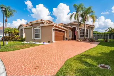 10827 La Salinas Circle, Boca Raton, FL 33428 - Photo 1