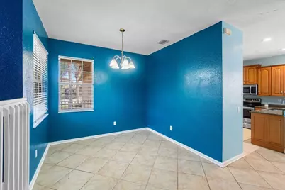 5453 Queenship Court, Greenacres, FL 33463 - Photo 9