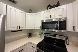 180 Cypress Club Dr, Pompano Beach, FL 33060 - Photo 19