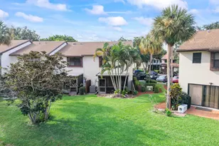 4393 Carambola Cir N, Coconut Creek, FL 33066 - Photo 31