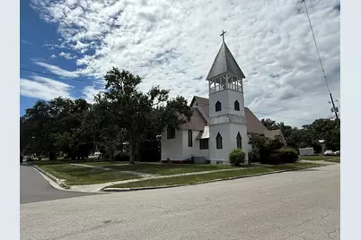18 E Pleasant Street, Avon Park, FL 33825 - Photo 3