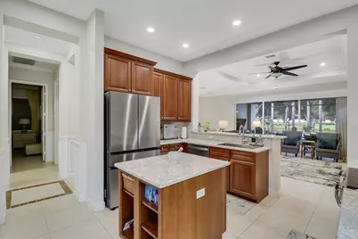 9036 Champions Way, Port Saint Lucie, FL 34986 - Photo 9