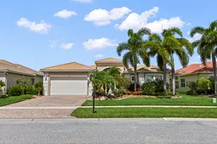 10540 Whitewind Circle, Boynton Beach, FL 33473 - Photo 3