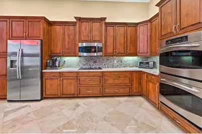 10540 Whitewind Circle, Boynton Beach, FL 33473 - Photo 19