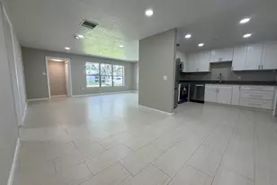 148 SE 6th St N, Belle Glade, FL 33430 - Photo 5