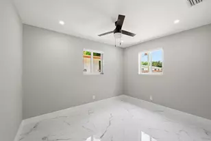 4380 NW 59th Ct, North Lauderdale, FL 33319 - Photo 13