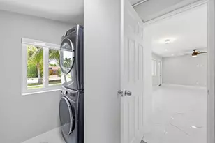 4380 NW 59th Ct, North Lauderdale, FL 33319 - Photo 19