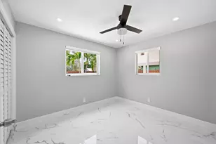 4380 NW 59th Ct, North Lauderdale, FL 33319 - Photo 9