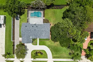 1952 SW Import Dr, Port Saint Lucie, FL 34953 - Photo 5