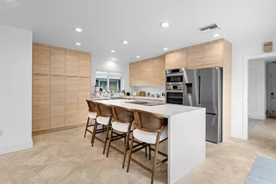 1332 SW Tamarind Way, Boca Raton, FL 33486 - Photo 11