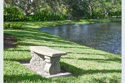 447 Kelsey Park Drive, Palm Beach Gardens, FL 33410 - Photo 15