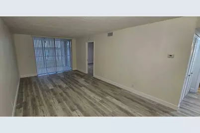 118 Lake Emerald Drive #107, Oakland Park, FL 33309 - Photo 11