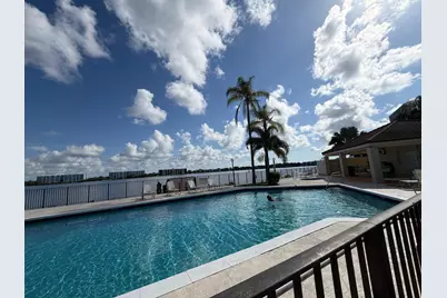 118 Lake Emerald Drive #107, Oakland Park, FL 33309 - Photo 19