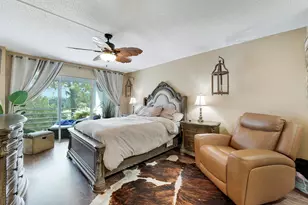 3755 Via Poinciana, Greenacres, FL 33467 - Photo 11
