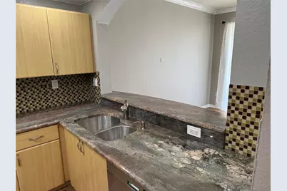 8930 W Flagler Street #215, Miami, FL 33174 - Photo 3